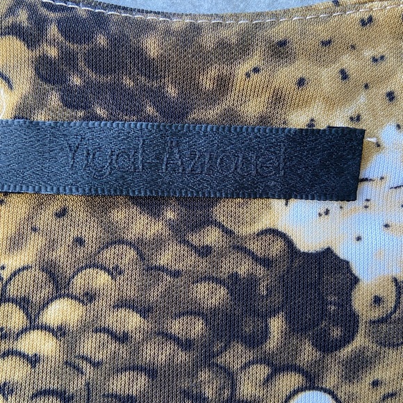 2 piece cool, unique & special Yigal Azrouel snake/sequin print skirt & top. - Picture 5 of 10